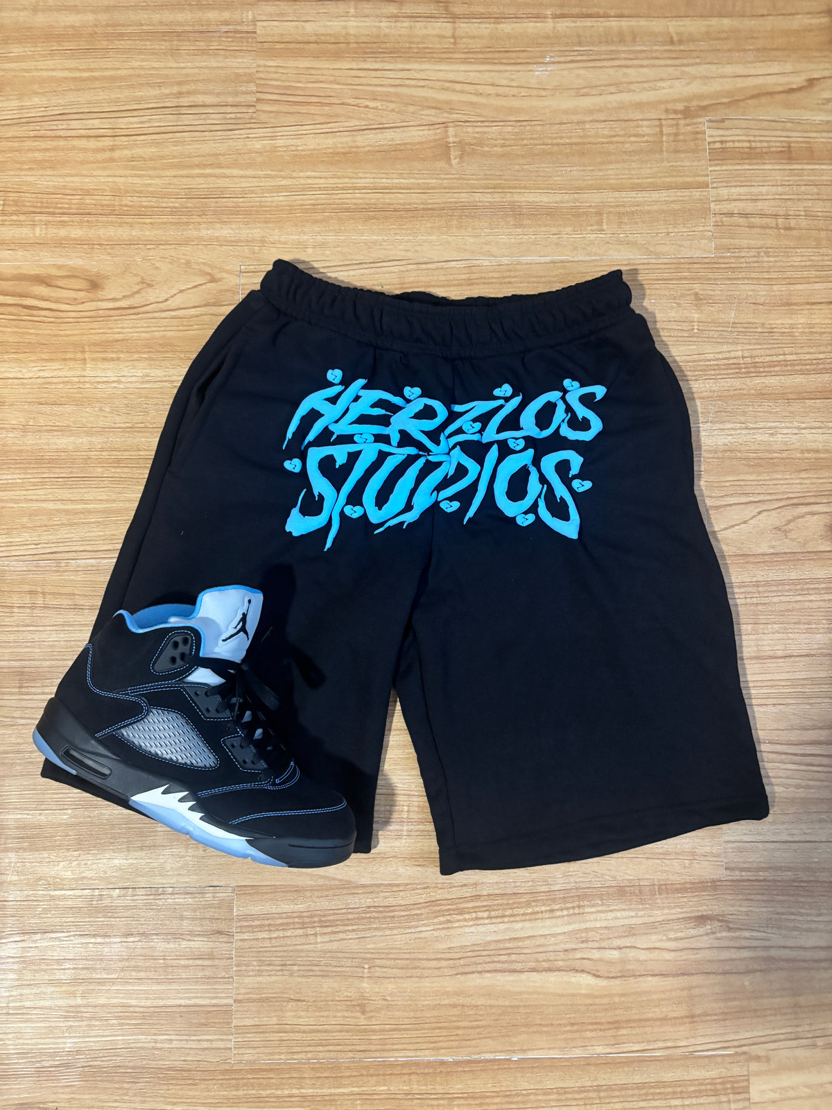 HERZLOS HEARTBROKEN SHORTS (BLACK & LIGHT BLUE)