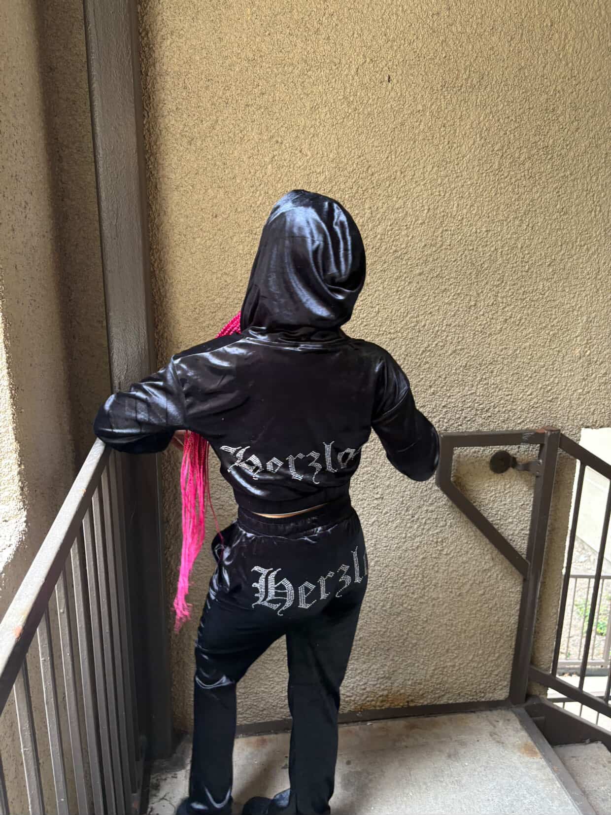 HERZLOS VELOUR SET