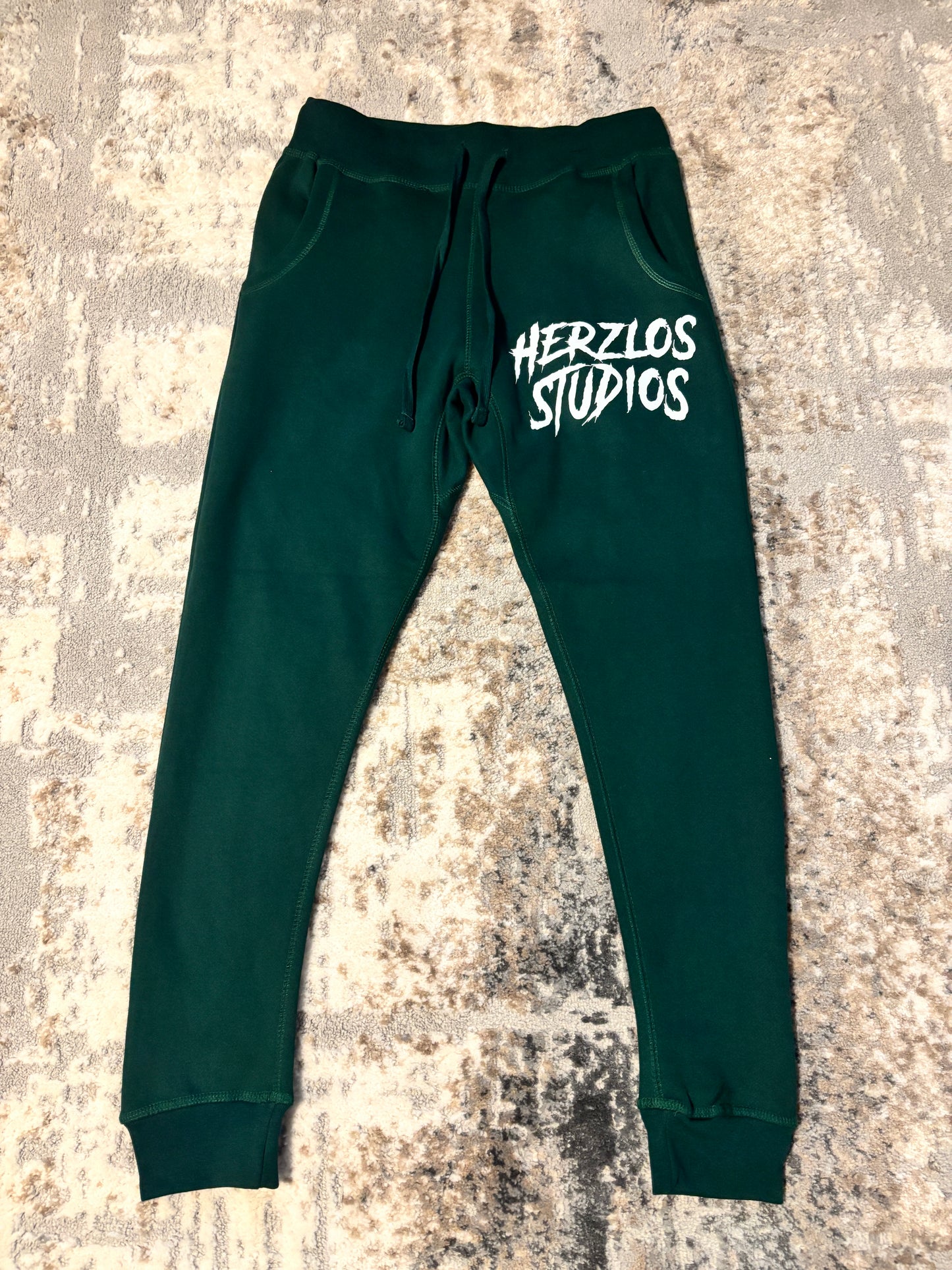 HERZLOS STANDARD JOGGERS (GREEN)