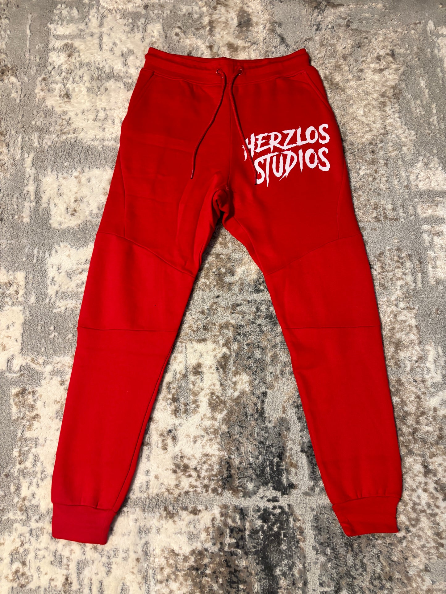 HERZLOS STANDARD JOGGERS (RED)